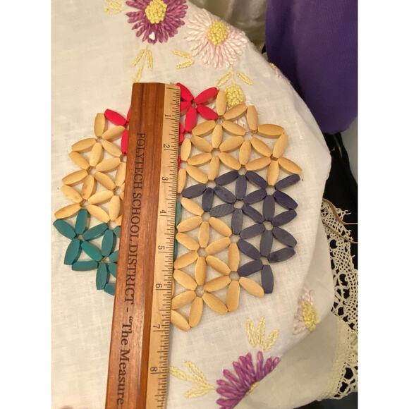 Set of 2, Vintage Wooden Beaded Trivets/Hot Pads, 1 round(ish), 1 rectangular. - Picture 7 of 12
